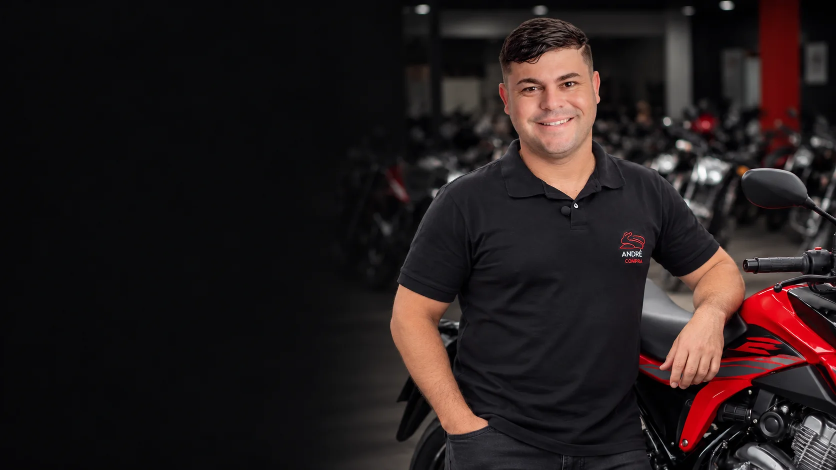 André Motos na loja